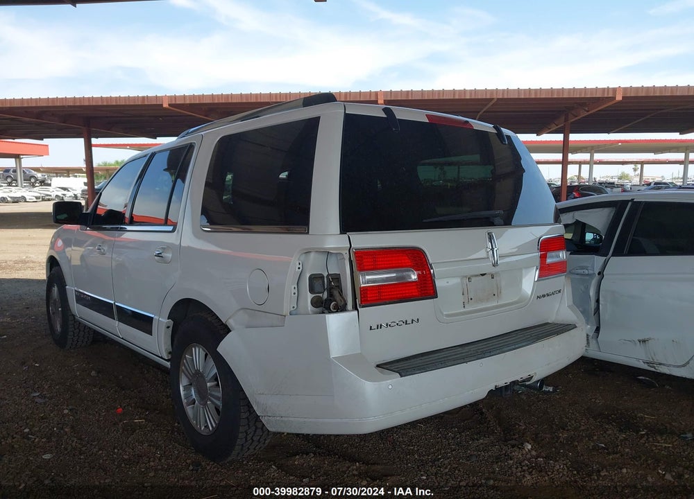 2011 LINCOLN NAVIGATOR VIN: 5LMJJ2H56BEJ05010