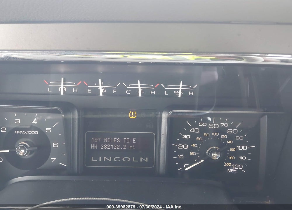 2011 LINCOLN NAVIGATOR VIN: 5LMJJ2H56BEJ05010