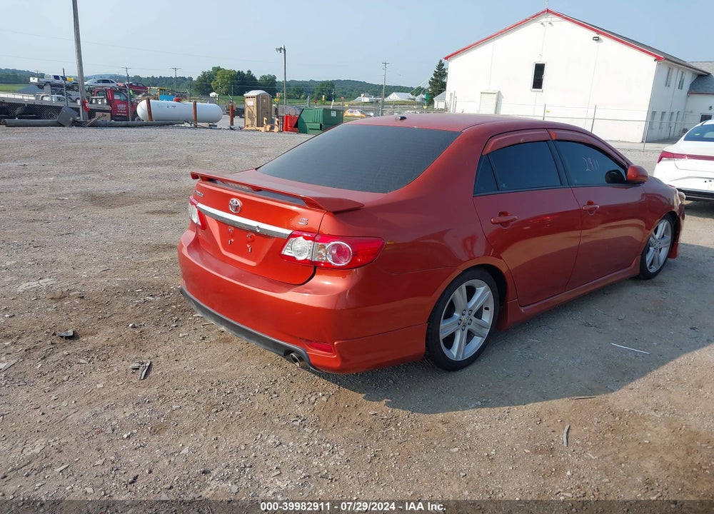 2013 TOYOTA COROLLA S SPECIAL EDITION VIN: 2T1BU4EE2DC089560
