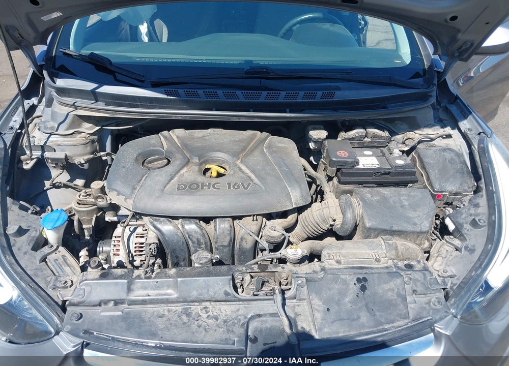2014 HYUNDAI ELANTRA SE VIN: 5NPDH4AE2EH465157