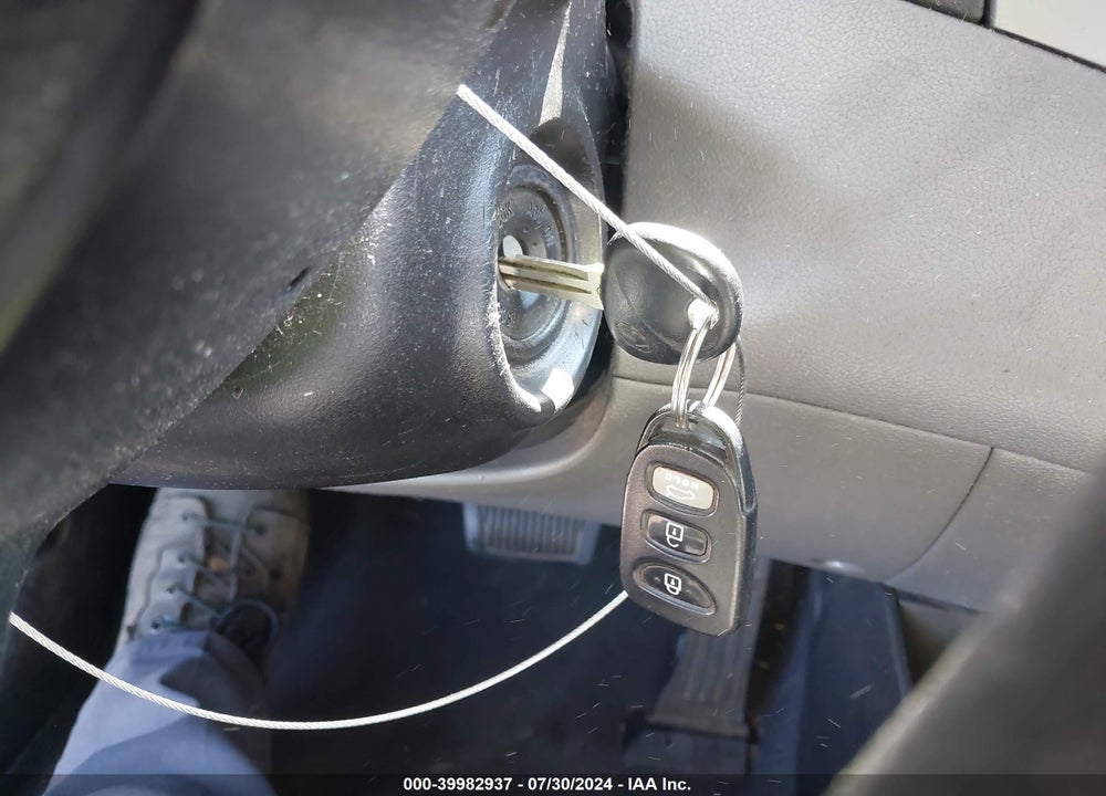 2014 HYUNDAI ELANTRA SE VIN: 5NPDH4AE2EH465157