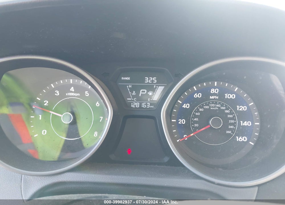 2014 HYUNDAI ELANTRA SE VIN: 5NPDH4AE2EH465157