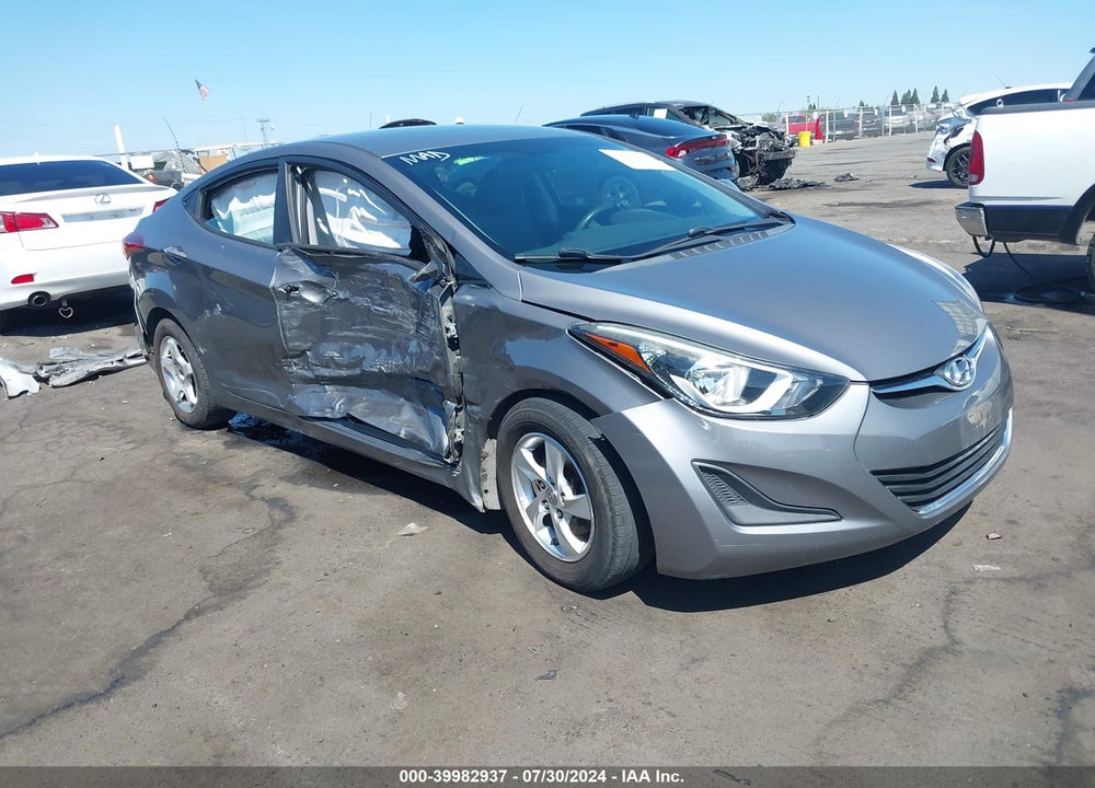 2014 HYUNDAI ELANTRA SE VIN: 5NPDH4AE2EH465157