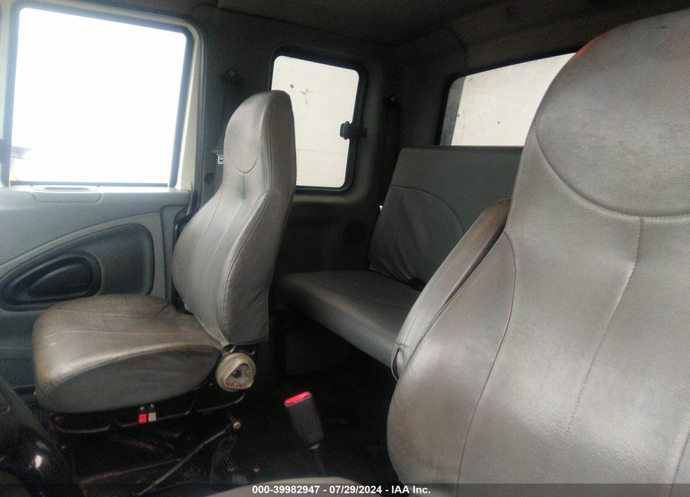 2006 INTERNATIONAL 4000 4300 VIN: 1HTMMAAL26H251670