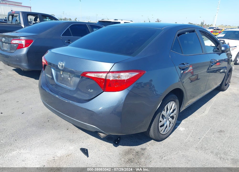 2019 TOYOTA COROLLA LE VIN: 2T1BURHE8KC241993