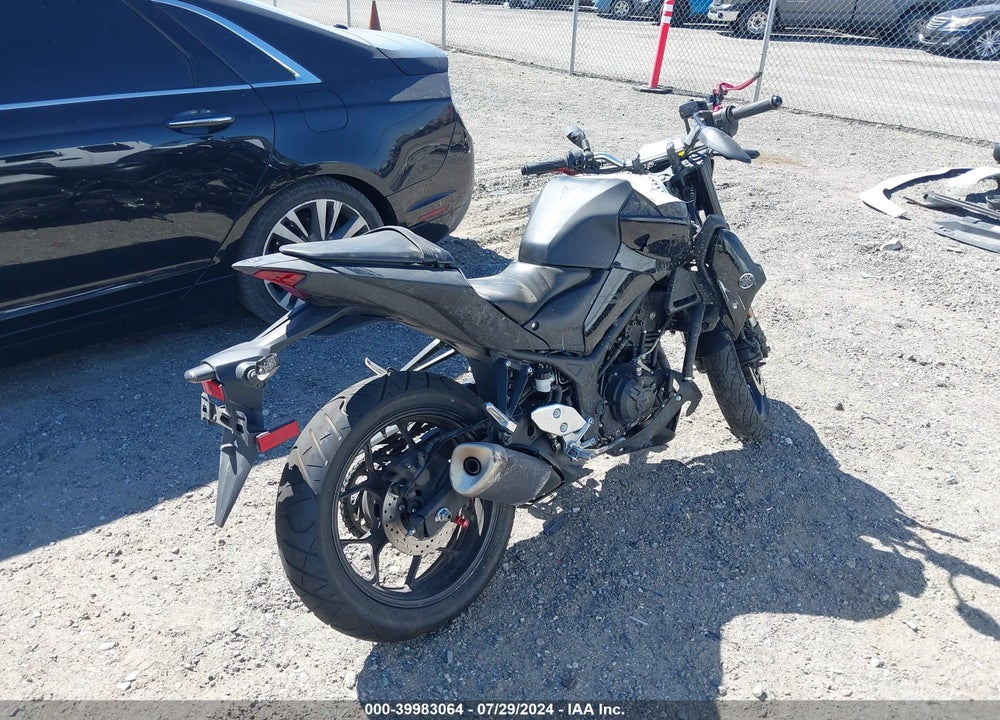 2020 YAMAHA MT-03 VIN: MH3RH20Y8LK001151