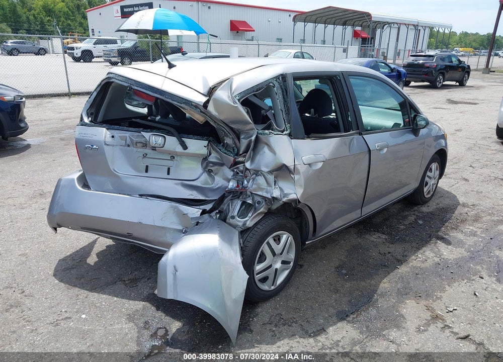 2008 HONDA FIT VIN: JHMGD37448S072072