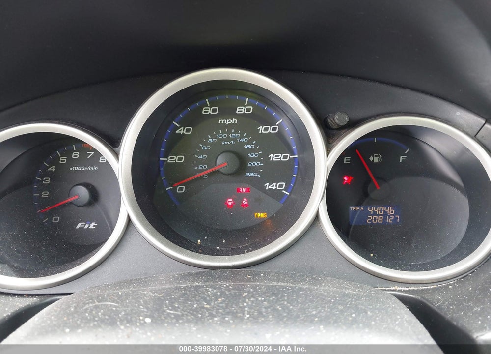2008 HONDA FIT VIN: JHMGD37448S072072