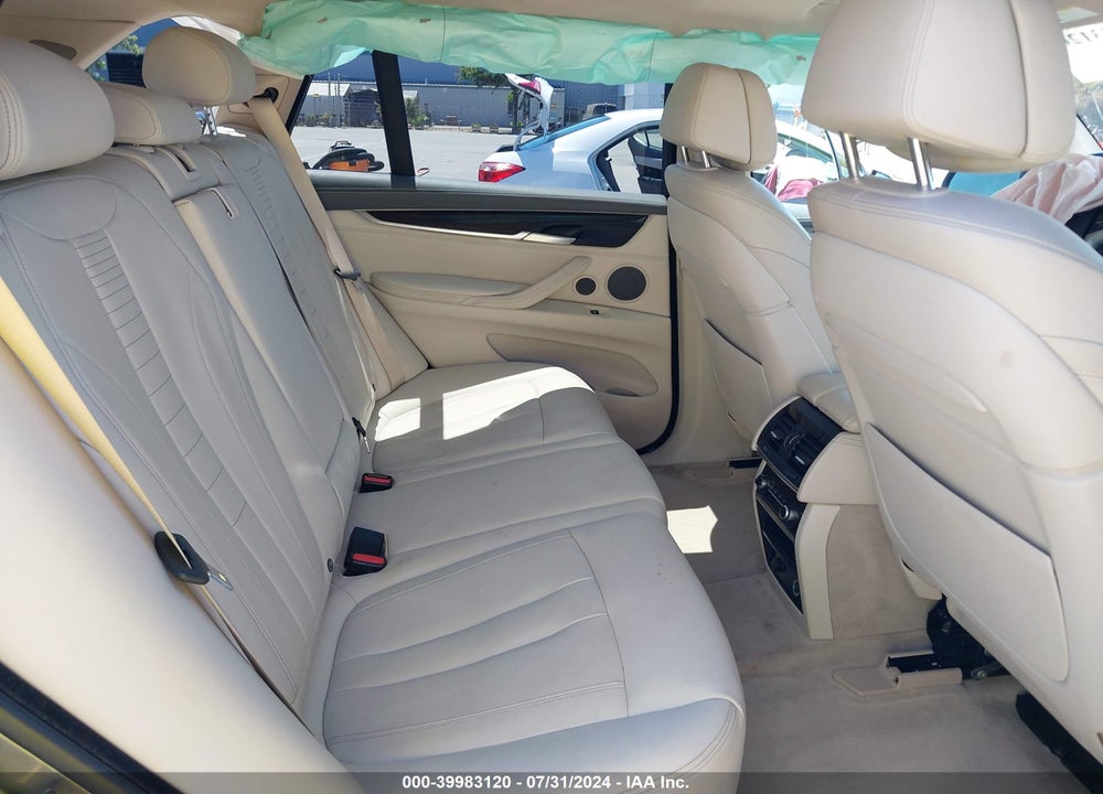 2016 BMW X5 XDRIVE50I VIN: 5UXKR6C57G0J79574
