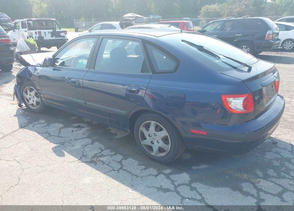 2005 HYUNDAI ELANTRA VIN: KMHDN56DX5U148291