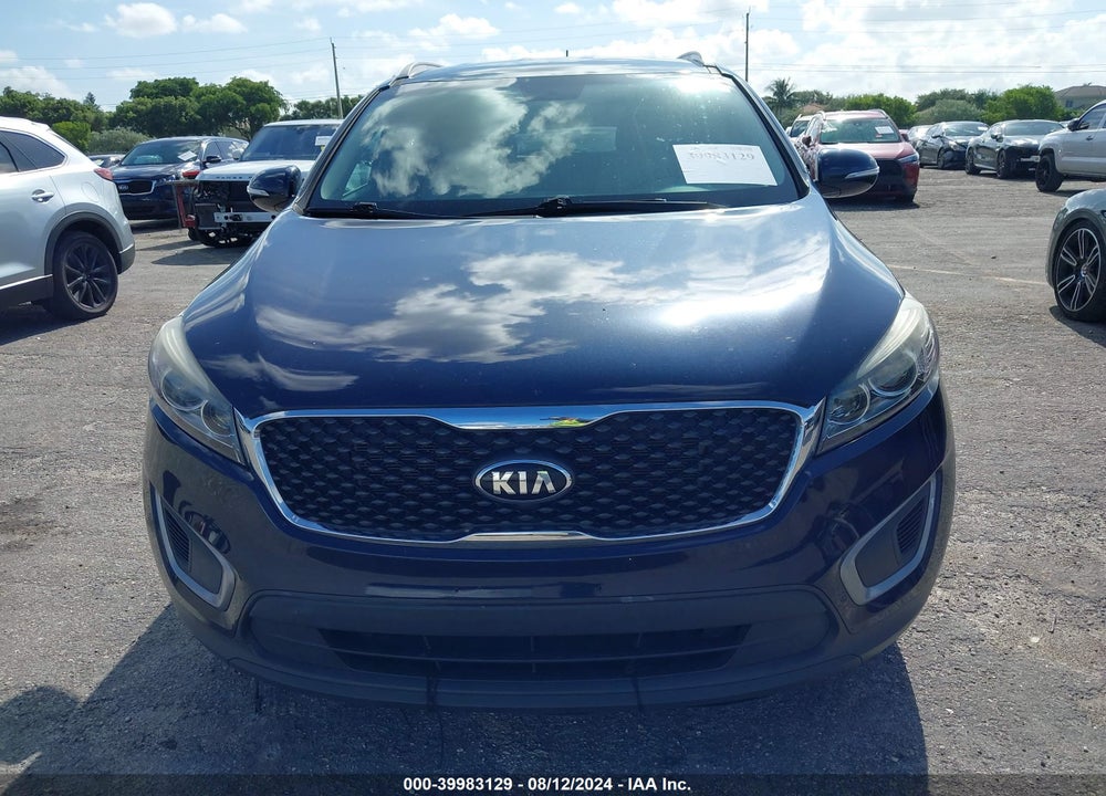 2017 KIA SORENTO 2.4L LX VIN: 5XYPGDA35HG303484