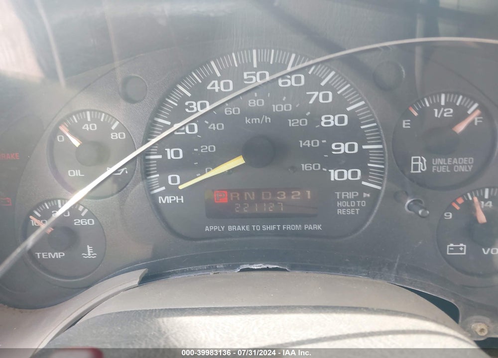1998 CHEVROLET ASTRO VIN: 1GNDM19WXWB205980