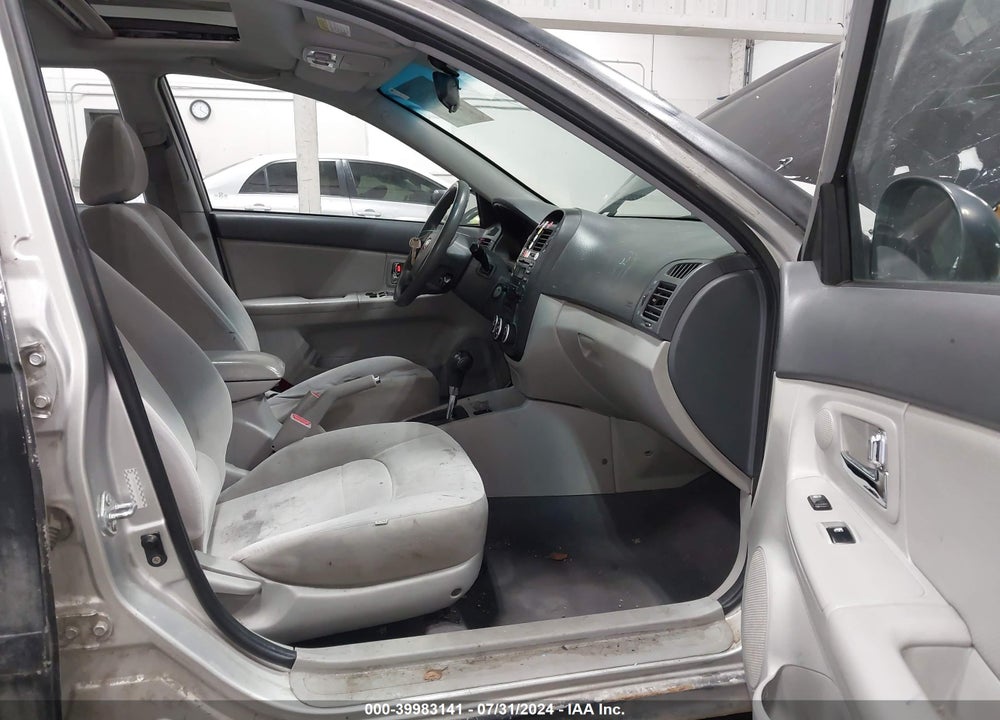 2009 KIA SPECTRA EX VIN: KNAFE221795613047