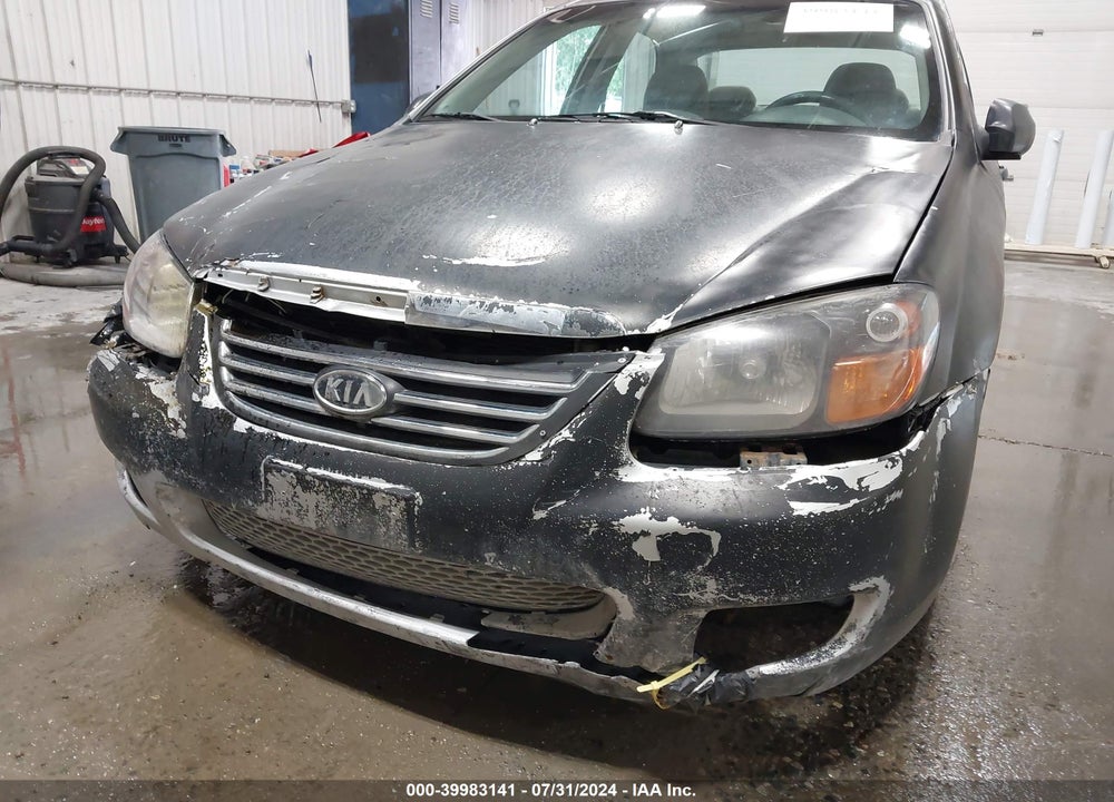 2009 KIA SPECTRA EX VIN: KNAFE221795613047