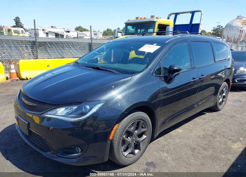 2018 CHRYSLER PACIFICA LIMITED VIN: 2C4RC1GG9JR358194