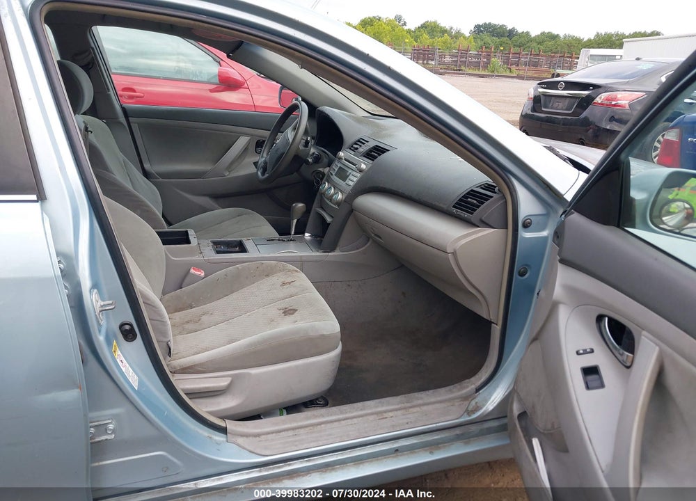2007 TOYOTA CAMRY LE VIN: 4T1BE46K67U587667
