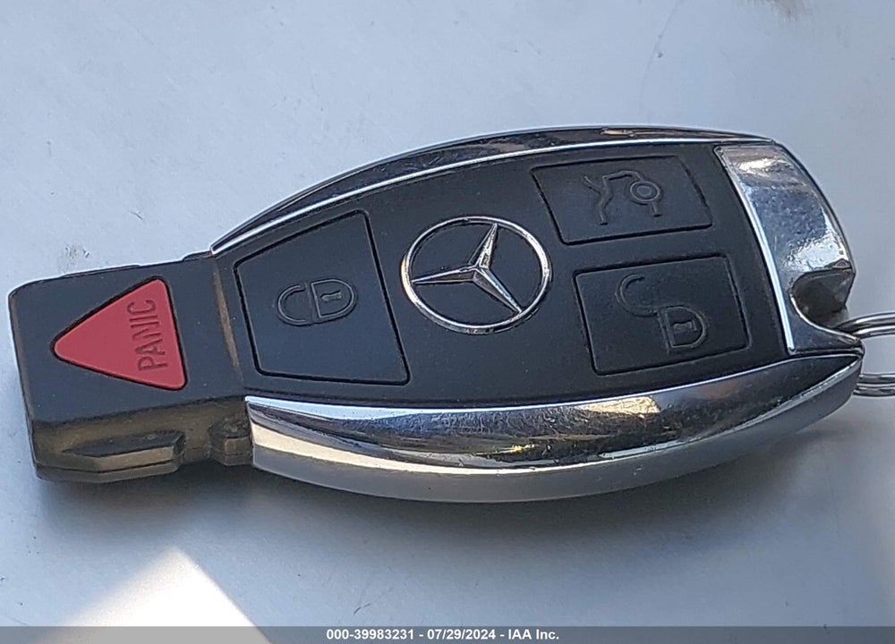 2014 MERCEDES-BENZ S 550 VIN: WDDUG8CB5EA006988