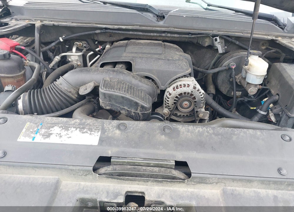 2010 CHEVROLET SUBURBAN 1500 LT1 VIN: 1GNUKJE38AR188971