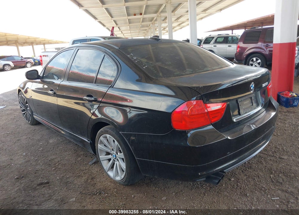 2011 BMW 328I VIN: WBAPH5G54BNM82027