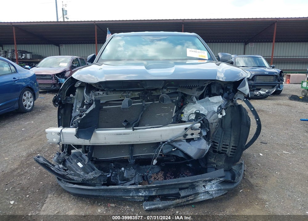 2022 TOYOTA HIGHLANDER LE VIN: 5TDBZRBH4NS209137