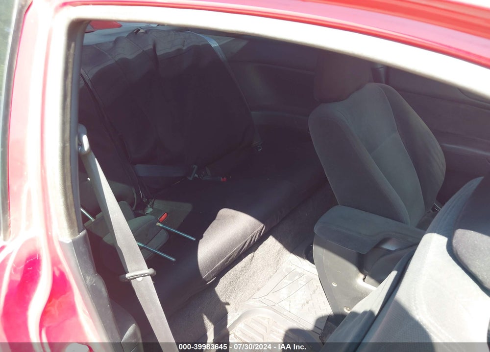 2005 HONDA CIVIC LX VIN: 1HGEM21575L010547