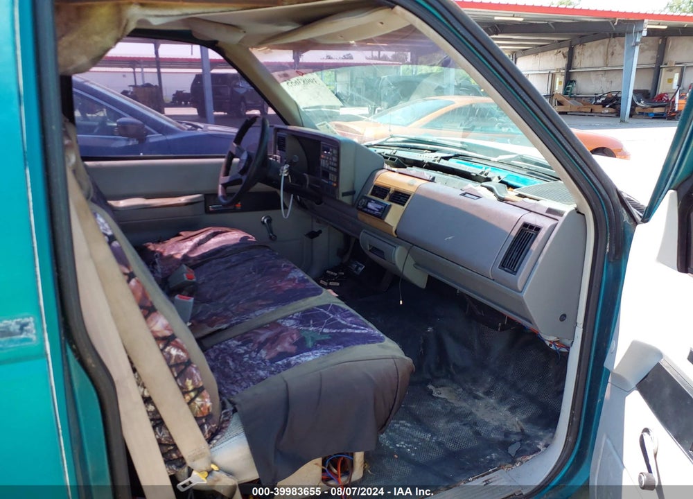 1993 CHEVROLET GMT-400 C1500 VIN: 1GCDC14Z2PZ209723