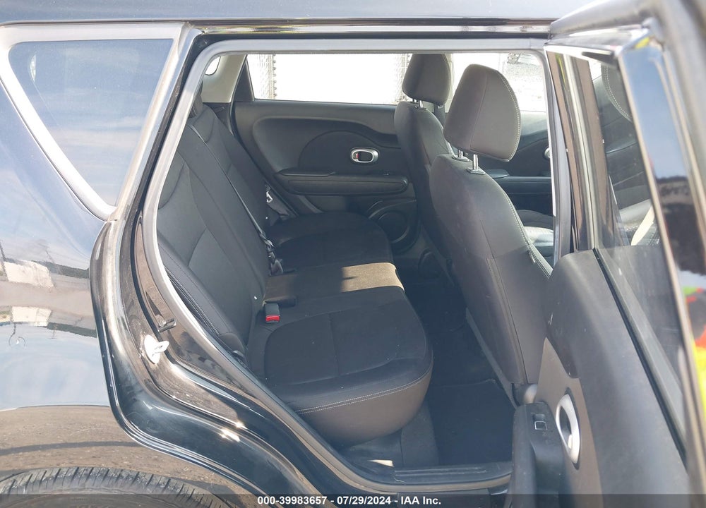2017 KIA SOUL VIN: KNDJN2A21H7467075