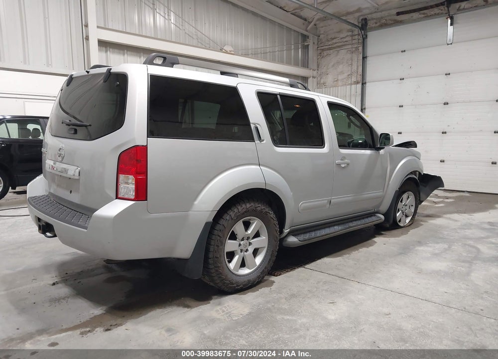 2011 NISSAN PATHFINDER SV VIN: 5N1AR1NB4BC627016