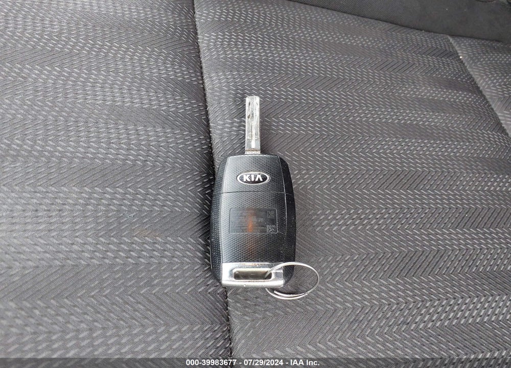 2017 KIA SPORTAGE LX VIN: KNDPMCAC4H7287729