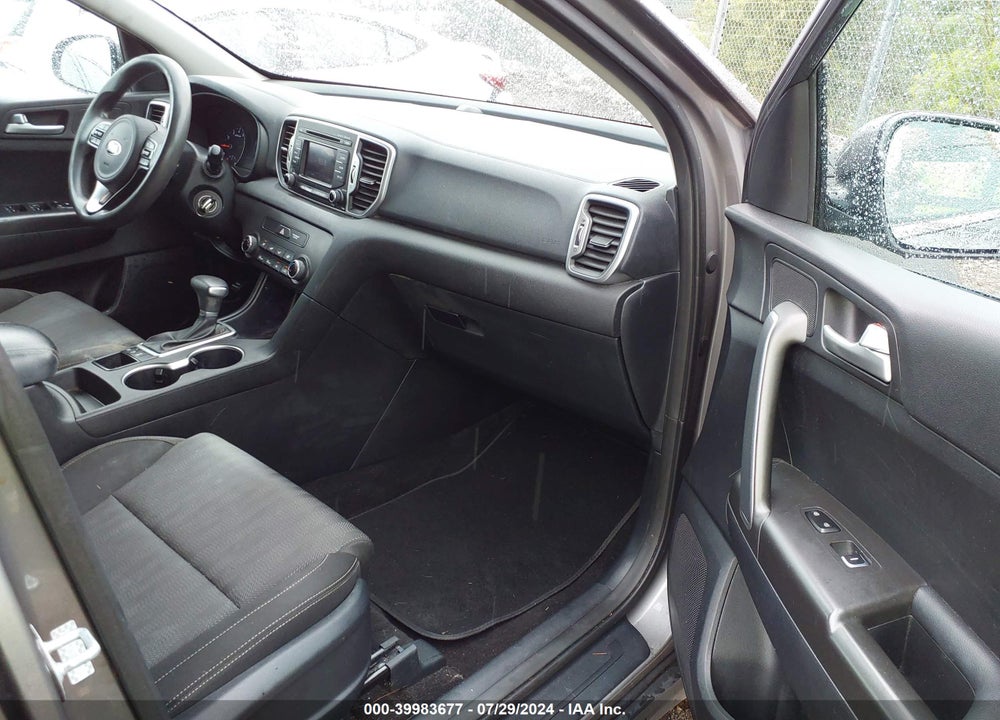 2017 KIA SPORTAGE LX VIN: KNDPMCAC4H7287729