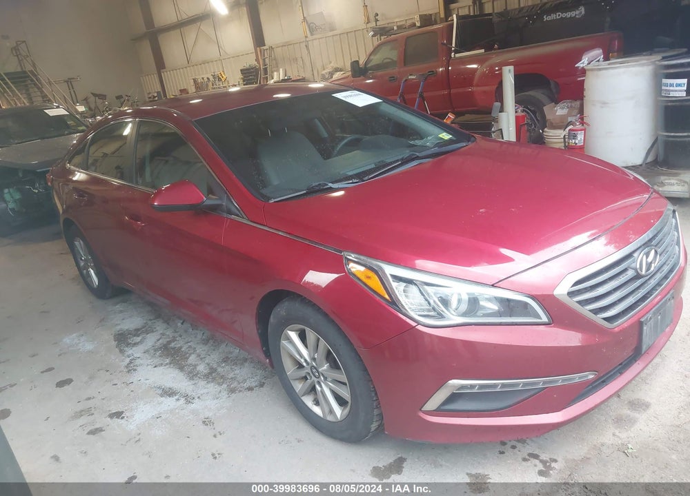 2015 HYUNDAI SONATA SE VIN: 5NPE24AF6FH209295