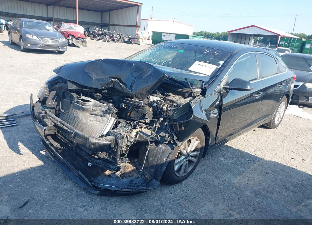 2015 HYUNDAI SONATA SE VIN: 5NPE24AF5FH185636