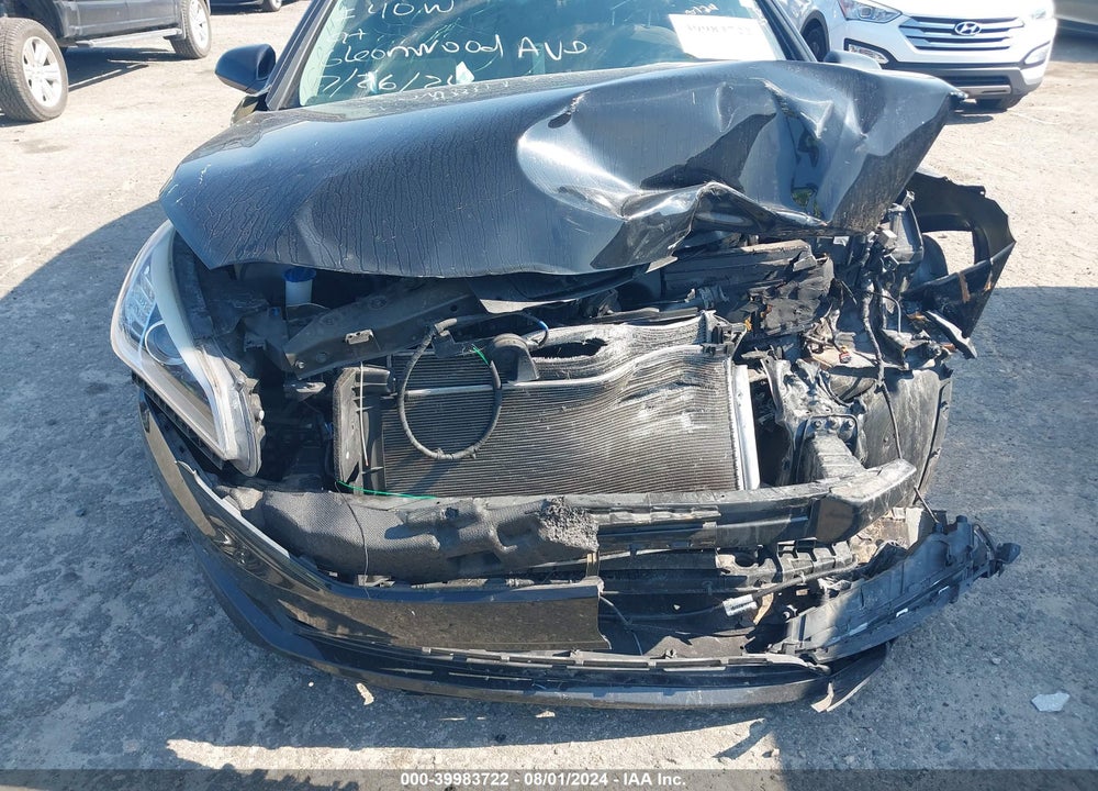 2015 HYUNDAI SONATA SE VIN: 5NPE24AF5FH185636