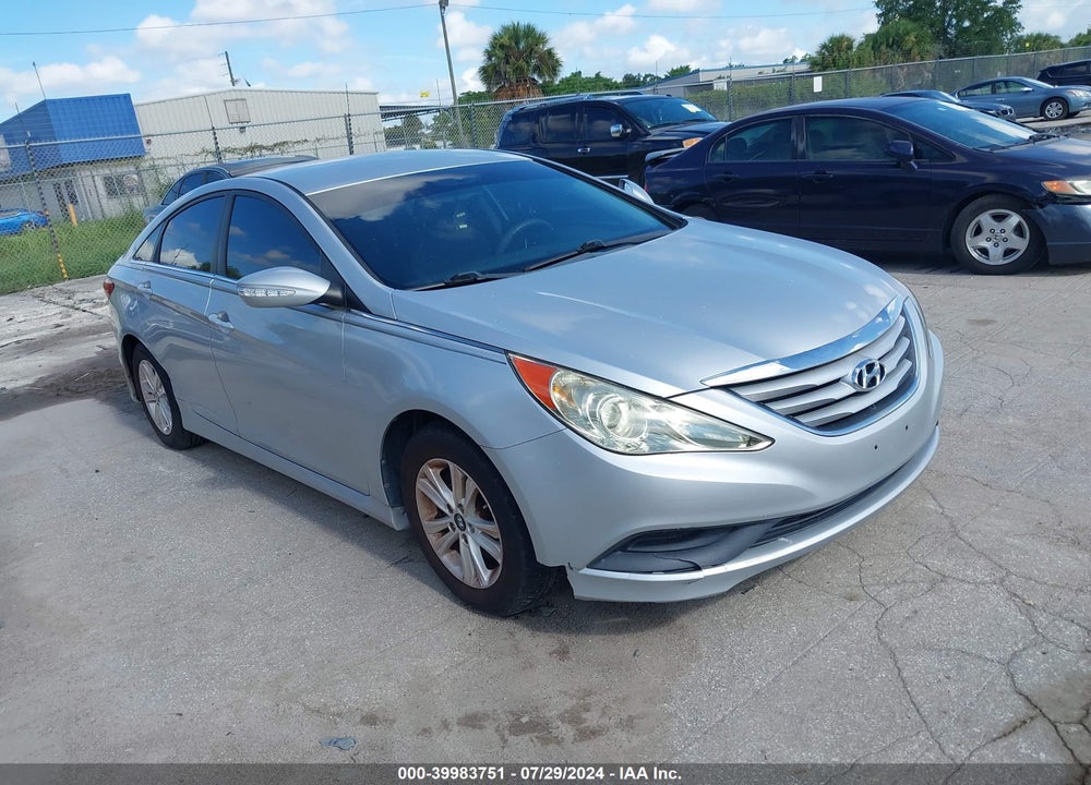 2014 HYUNDAI SONATA GLS VIN: 5NPEB4AC5EH876945