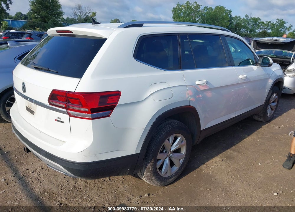 2019 VOLKSWAGEN ATLAS 3.6L V6 SE VIN: 1V2LR2CA9KC515419