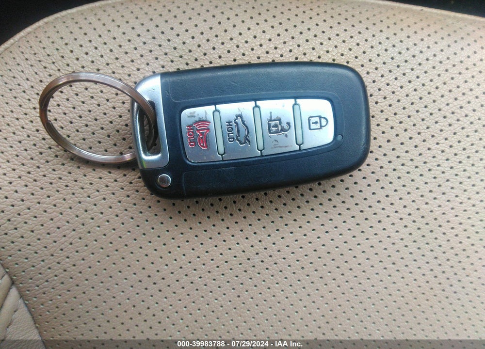2012 HYUNDAI SONATA HYBRID VIN: KMHEC4A42CA056280