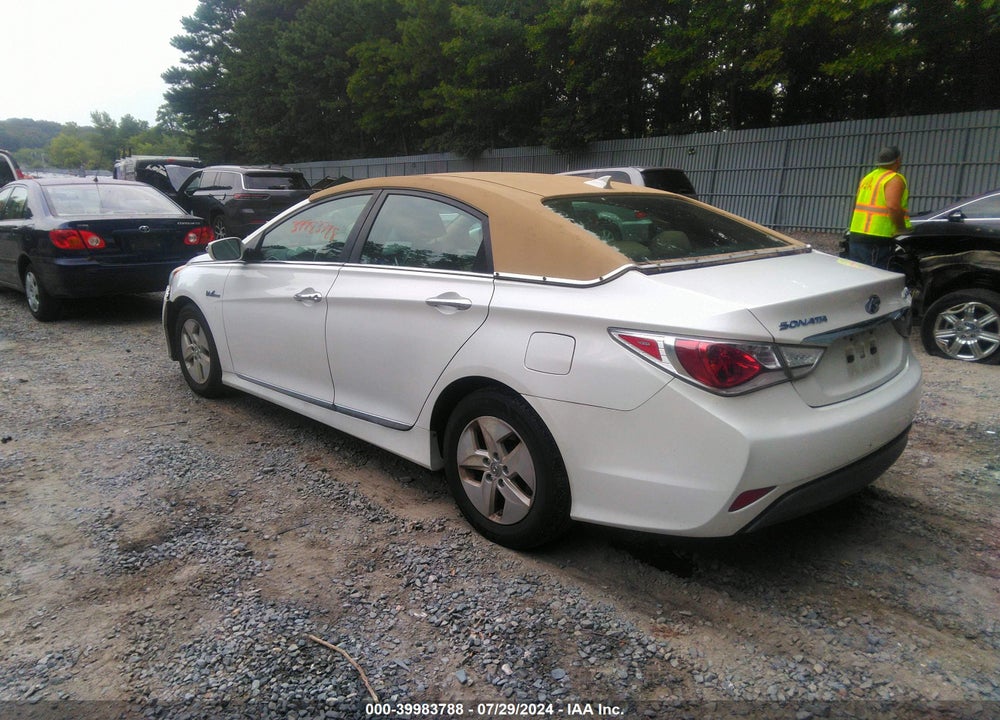 2012 HYUNDAI SONATA HYBRID VIN: KMHEC4A42CA056280