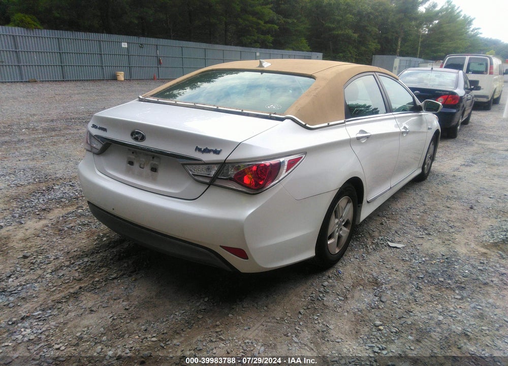 2012 HYUNDAI SONATA HYBRID VIN: KMHEC4A42CA056280