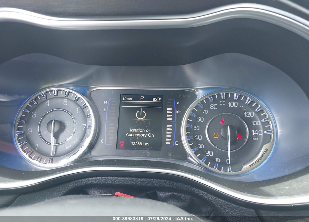 2016 CHRYSLER 200 LIMITED VIN: 1C3CCCAG7GN100924
