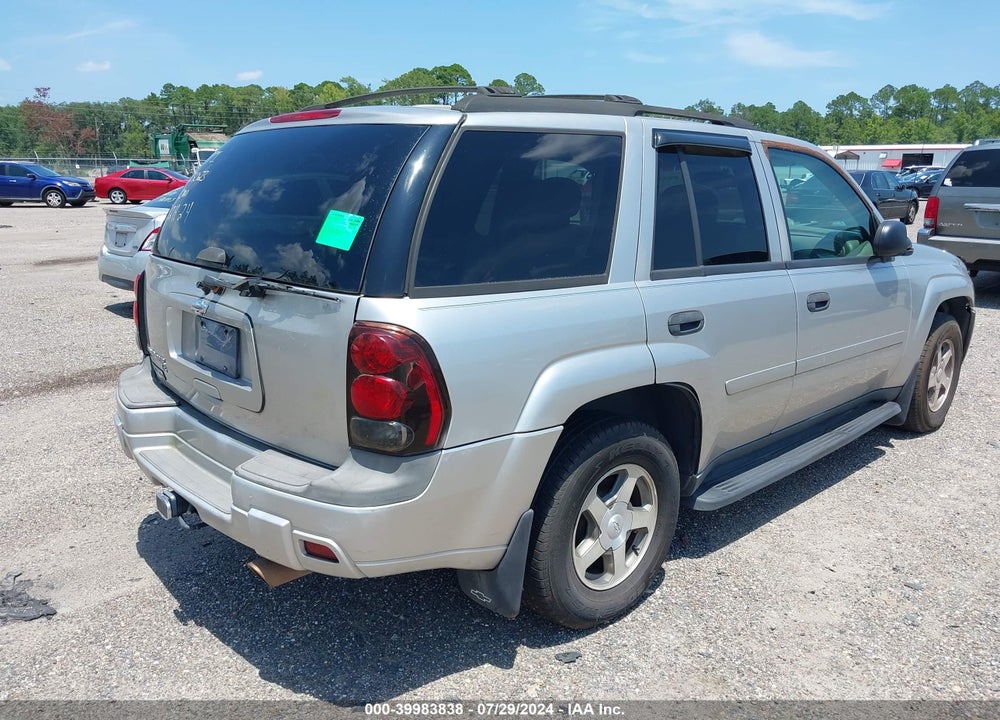2006 CHEVROLET TRAILBLAZER LS VIN: 1GNDT13SX62233089