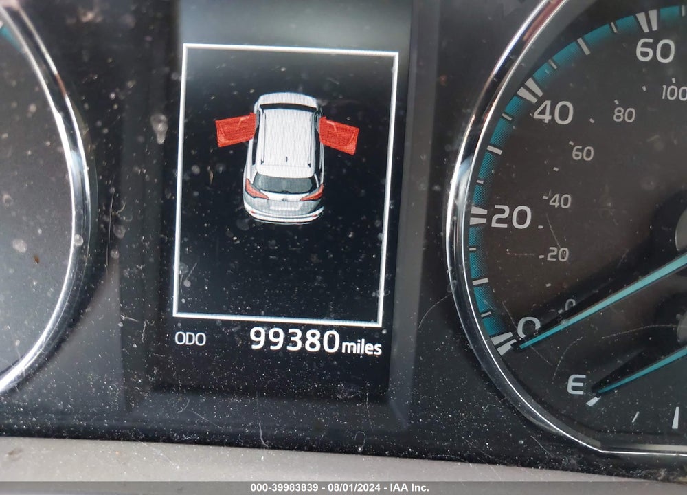 2016 TOYOTA RAV4 HYBRID XLE VIN: JTMRJREV4GD059147