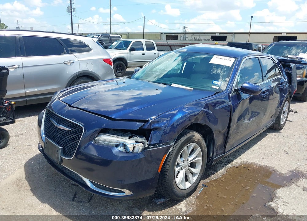 2015 CHRYSLER 300 LIMITED VIN: 2C3CCAAG2FH786561