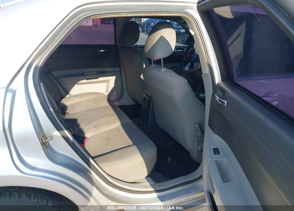 2006 CHRYSLER 300 VIN: 2C3KA43R56H470637