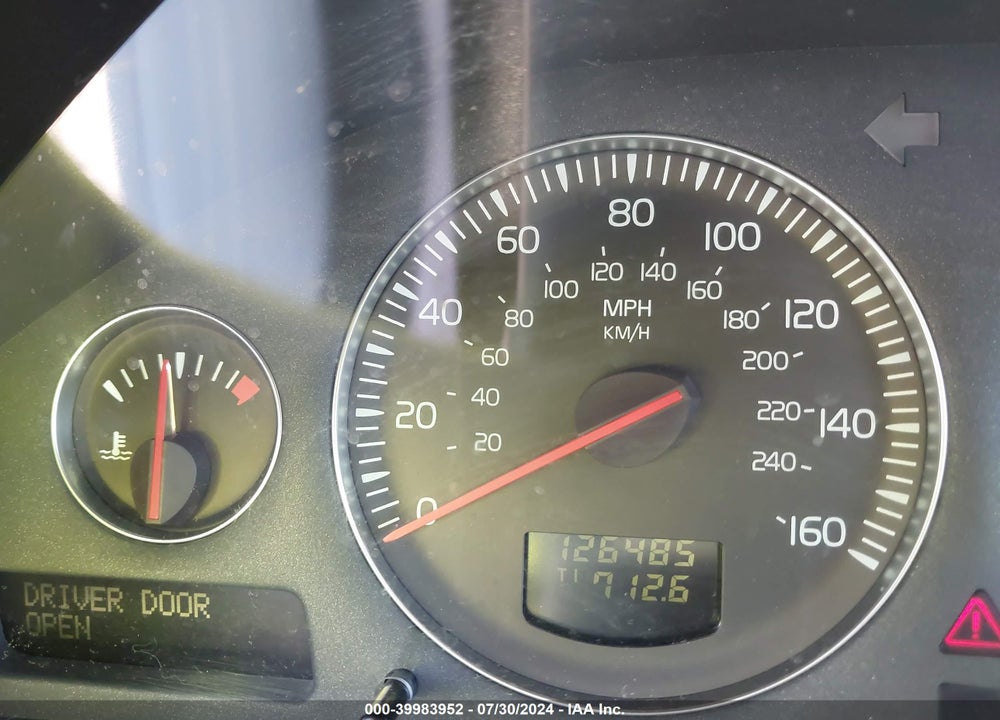 2005 VOLVO S60 2.4 VIN: YV1RS612552456974