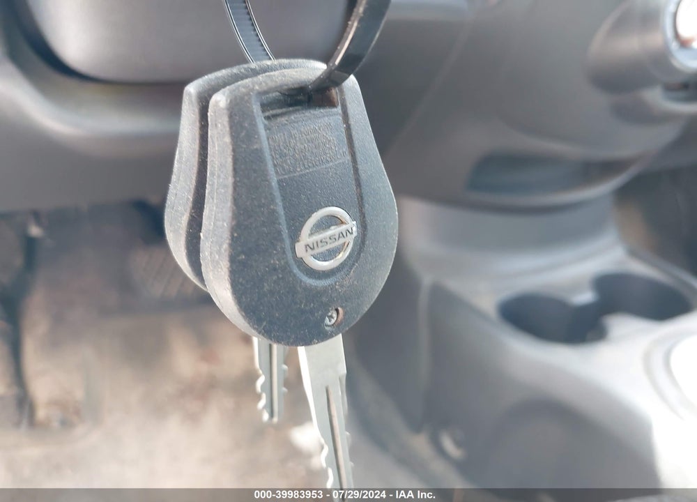 2014 NISSAN VERSA NOTE SV VIN: 3N1CE2CP1EL423783