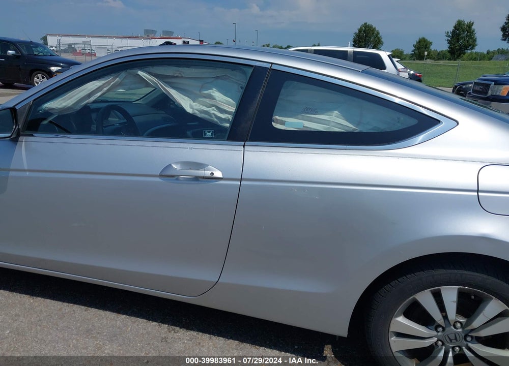 2008 HONDA ACCORD 2.4 EX VIN: 1HGCS12708A011689