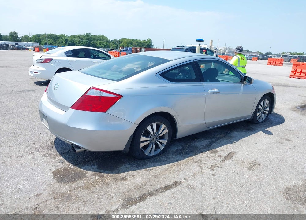 2008 HONDA ACCORD 2.4 EX VIN: 1HGCS12708A011689