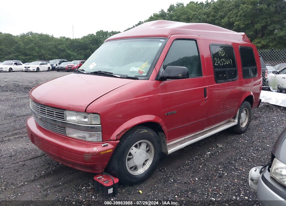 2000 CHEVROLET ASTRO UPFITTER PKG. VIN: 1GBDM19W8YB181730