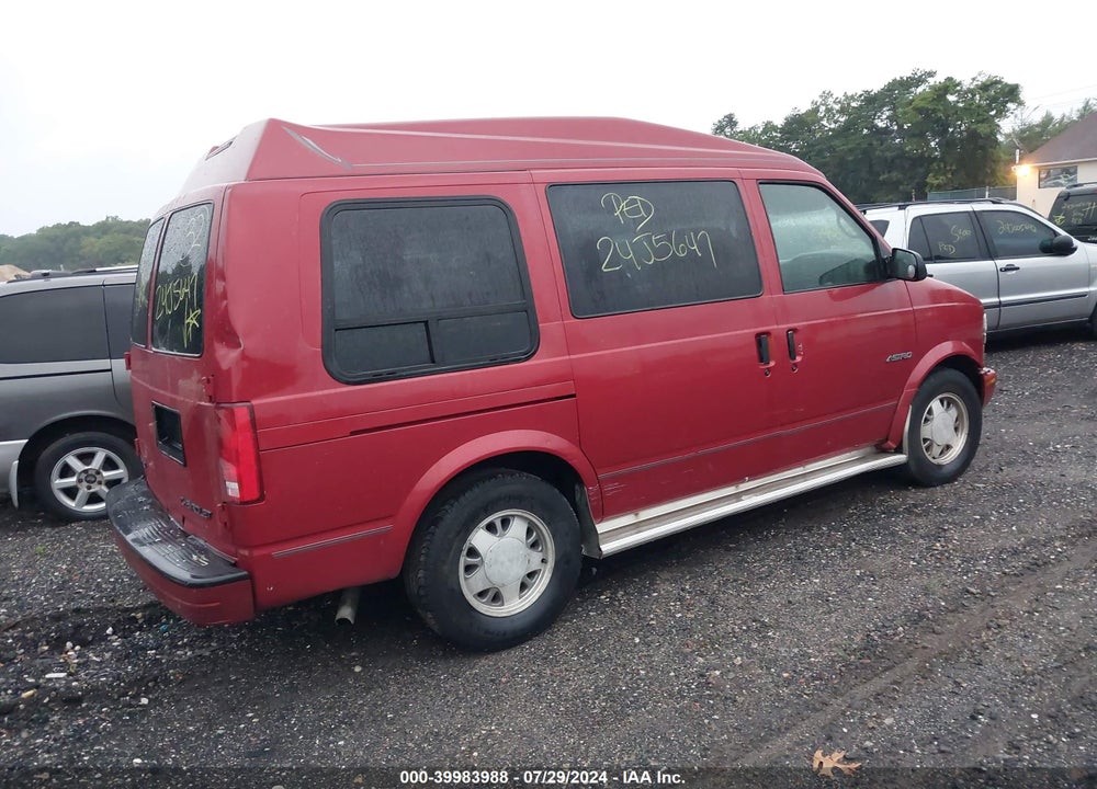 2000 CHEVROLET ASTRO UPFITTER PKG. VIN: 1GBDM19W8YB181730