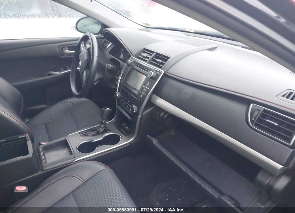 2015 TOYOTA CAMRY SE VIN: 4T1BF1FK3FU913192